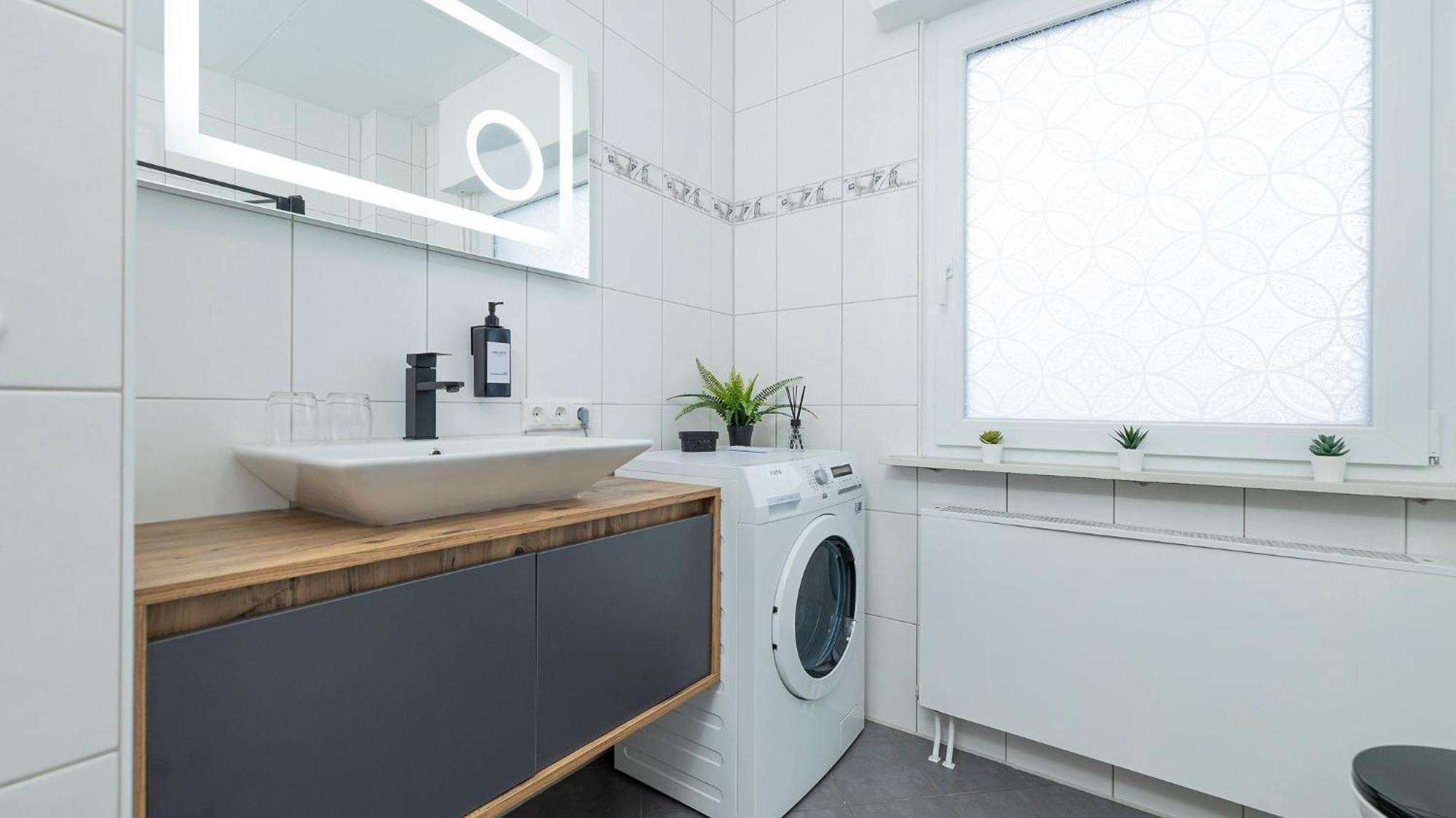 Luxx Home Mm, Airport- Fuer 7 Personen-Parken-Kueche Trunkelsberg Buitenkant foto